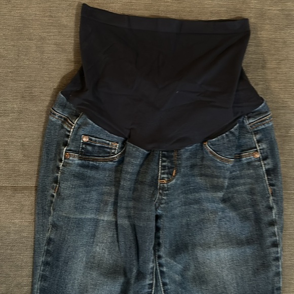 Maternity Jeans - Picture 2 of 5